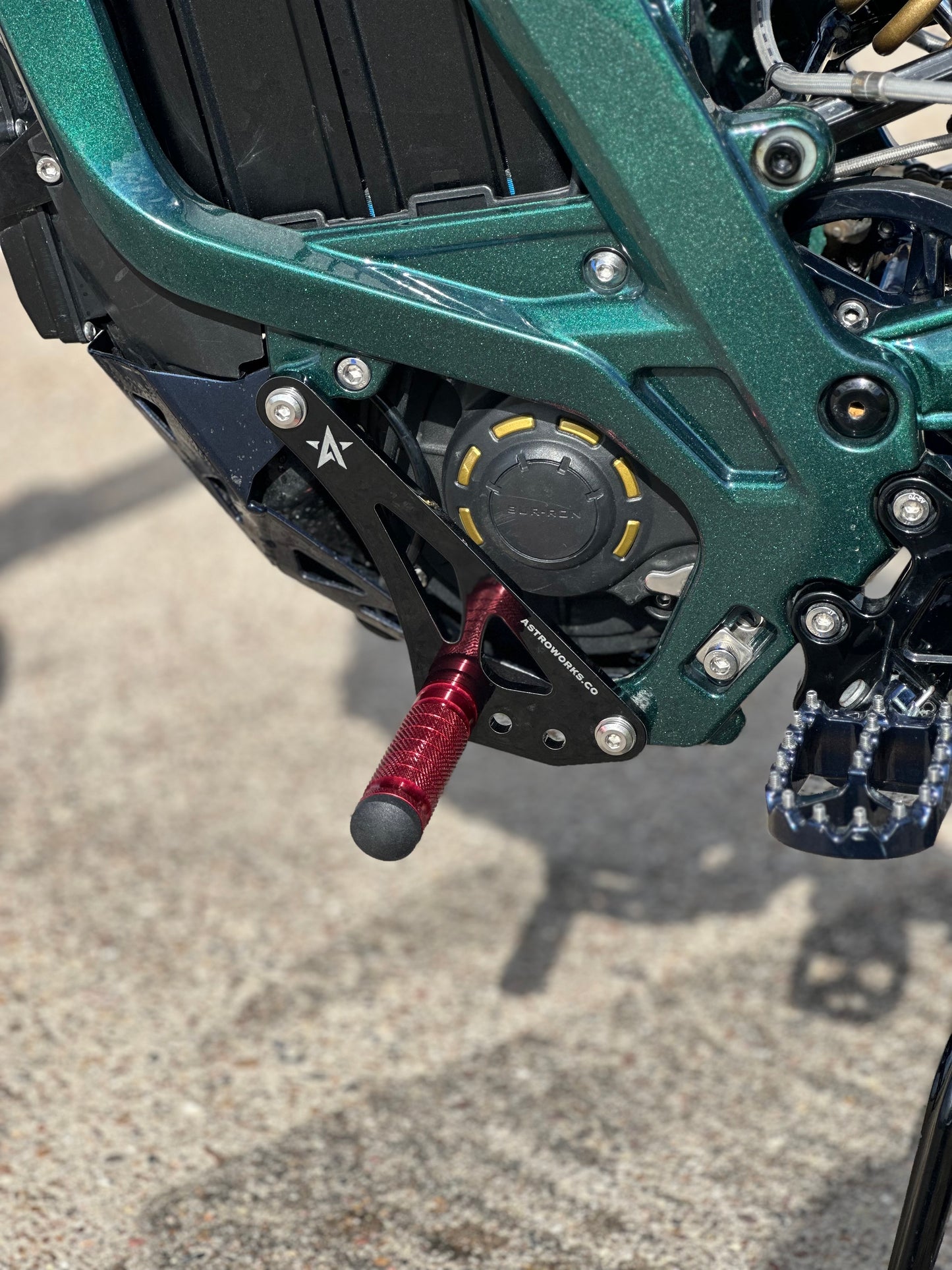 Light Bee ShiftLock