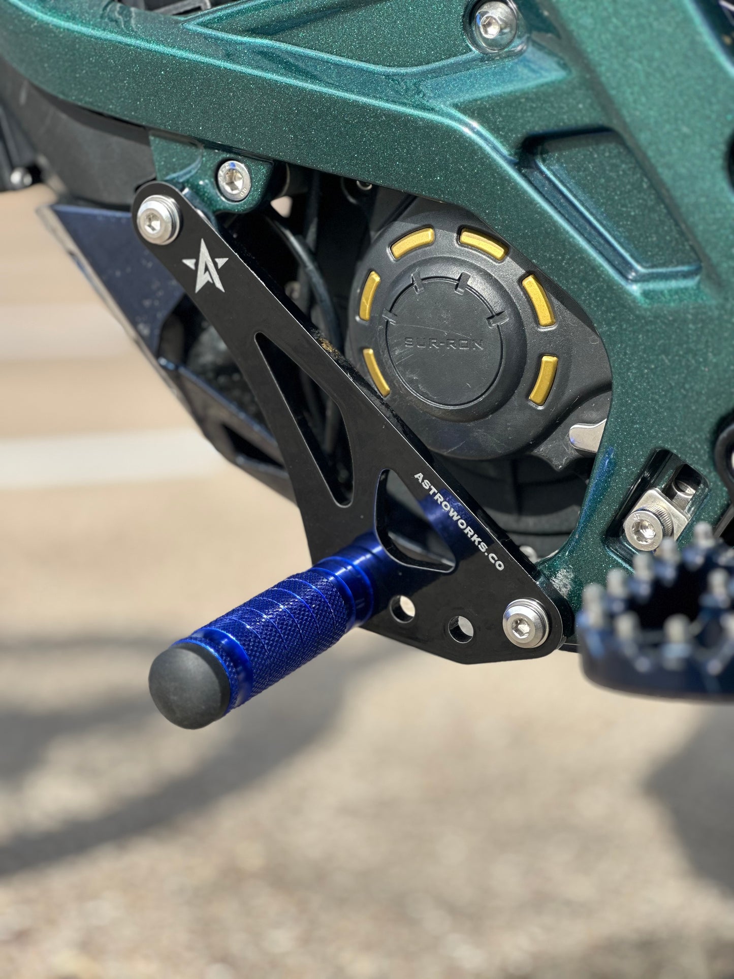 Light Bee ShiftLock