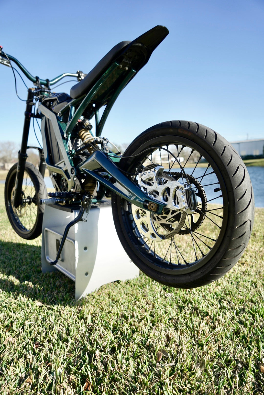 203 Dual Caliper Bracket